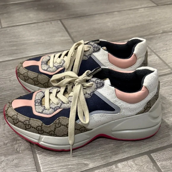 Gucci Women's Sneakers with Pink and Blue Design - Picture 2 of 8